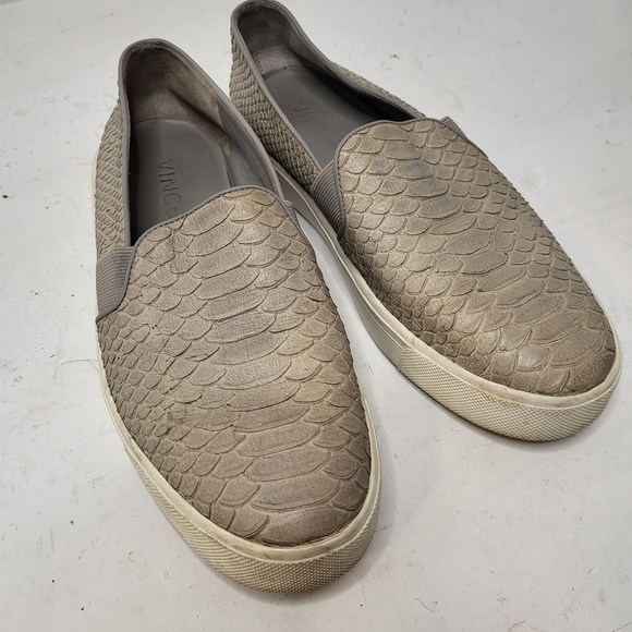 Vince Snake Skin Slip-On Sneaker Size 7 - Picture 8 of 13